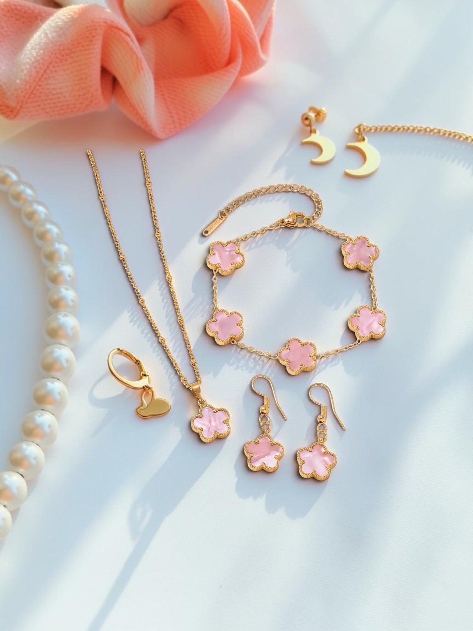 Fashion Jewelry Gold Stainless Steel Necklace Set
